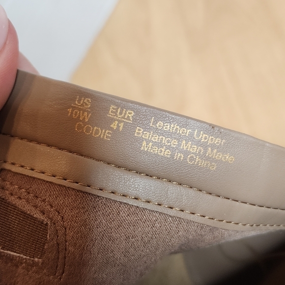 Sam Edelman 10W Suede Leather Codie Square Toe Bootie Nude Beige - Picture 2 of 16